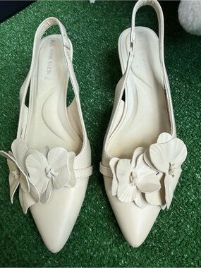 Anne Klein Cream Floral Slingback Pointed-Toe Flats wedding style